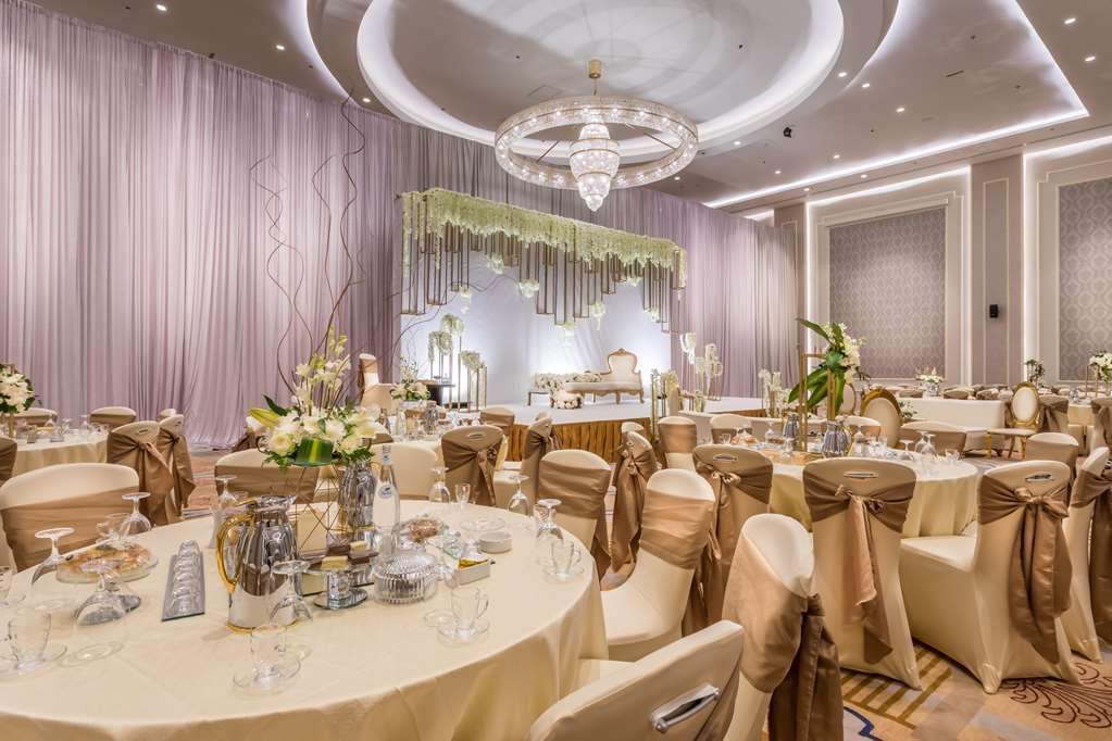 Radisson Blu Plaza