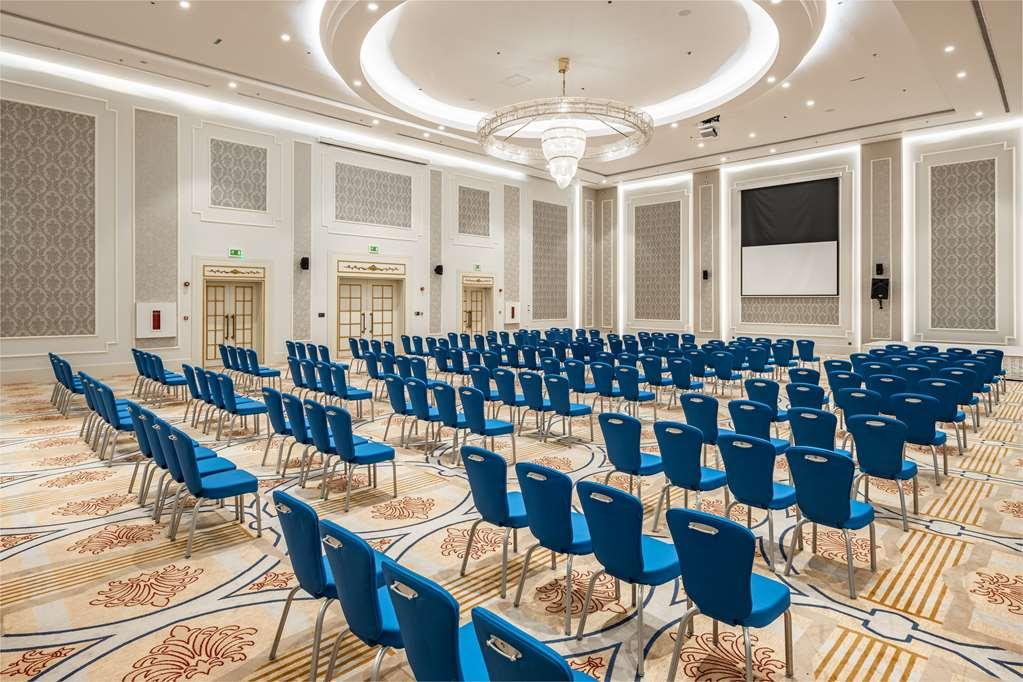 Hotel Radisson Blu Plaza