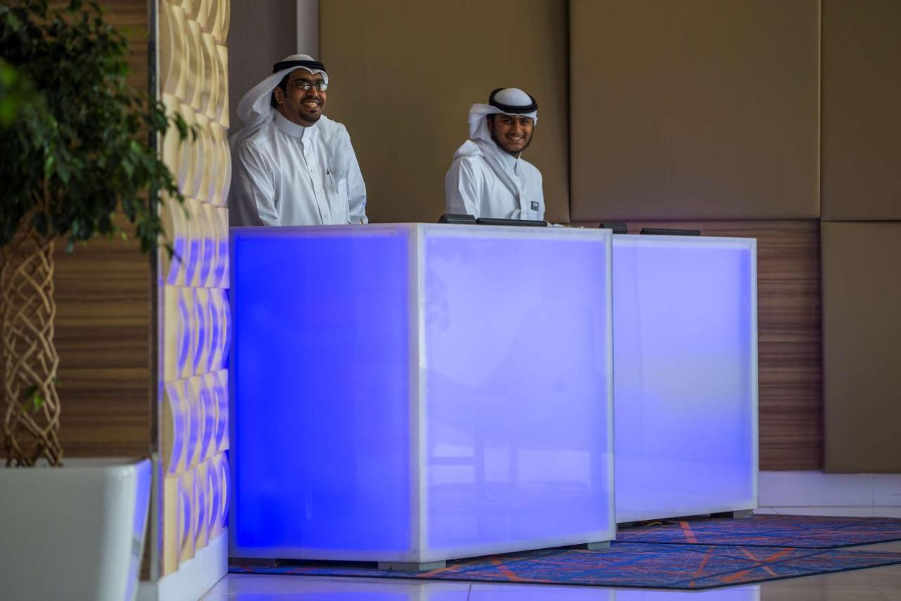 Radisson Blu Plaza Hotel