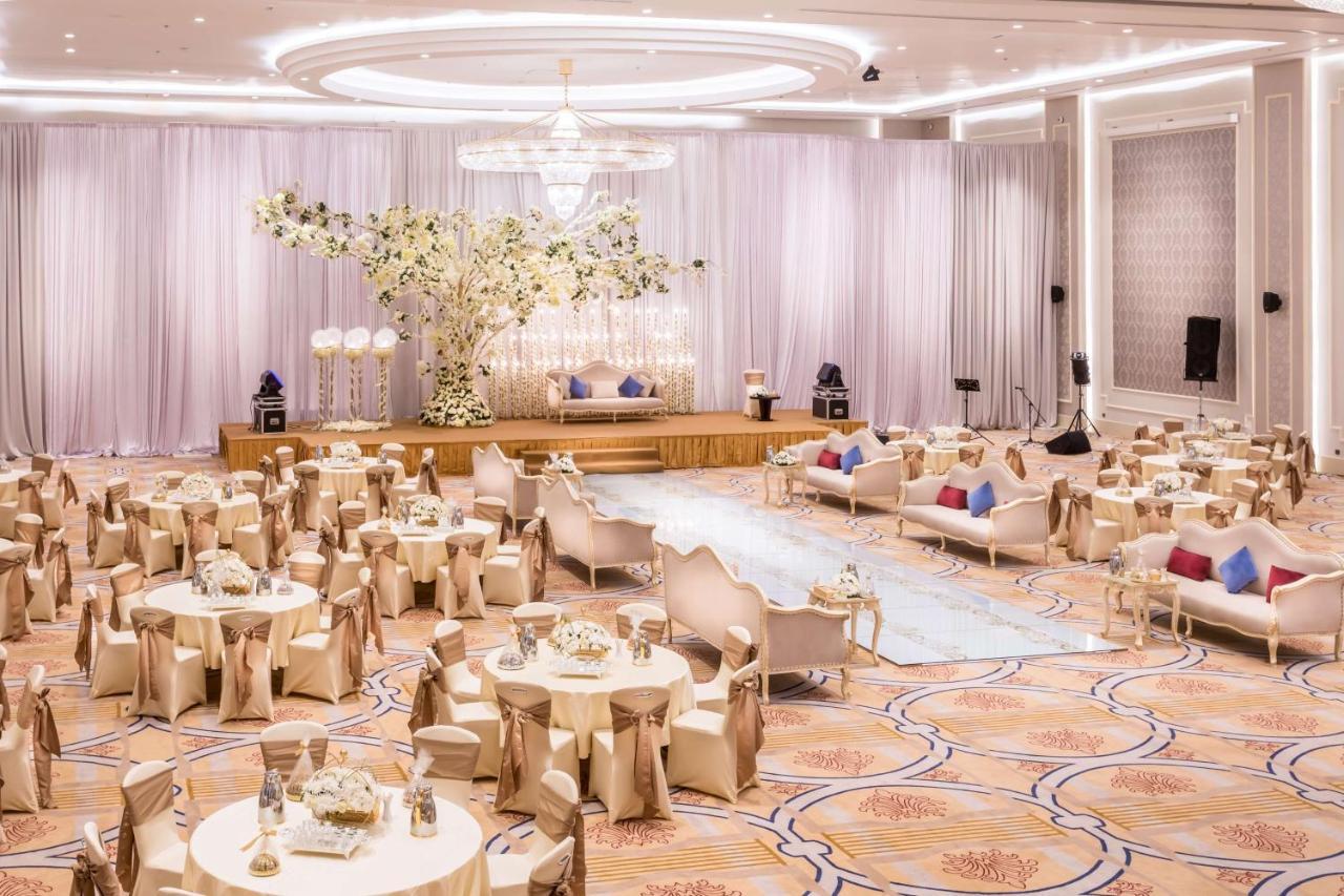 Hotel Radisson Blu Plaza
